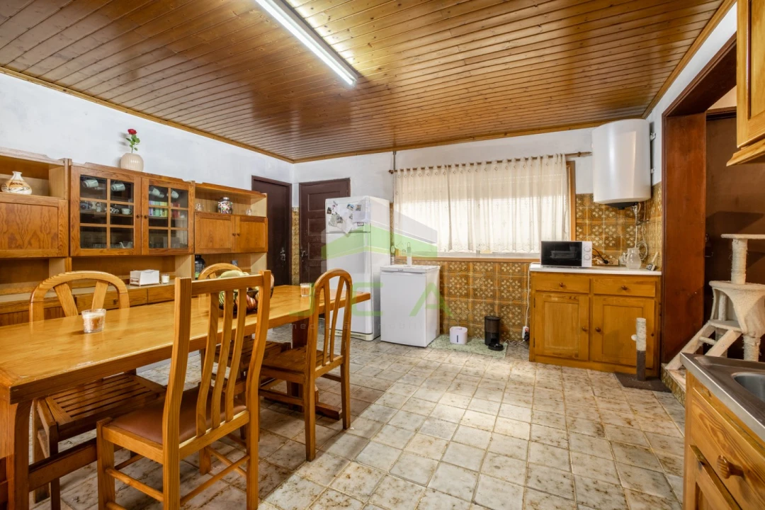 Moradia T3 para Venda em Leiria, Pousos, Barreira e Cortes Foto 8