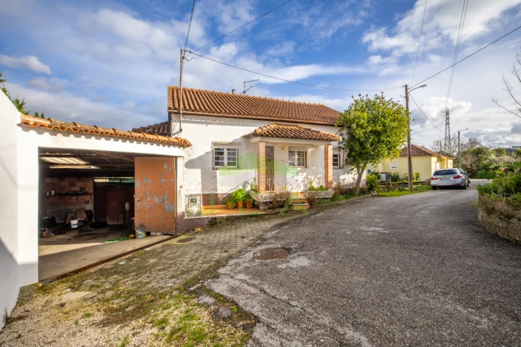 Moradia T3 para Venda em Leiria, Pousos, Barreira e Cortes Foto 2