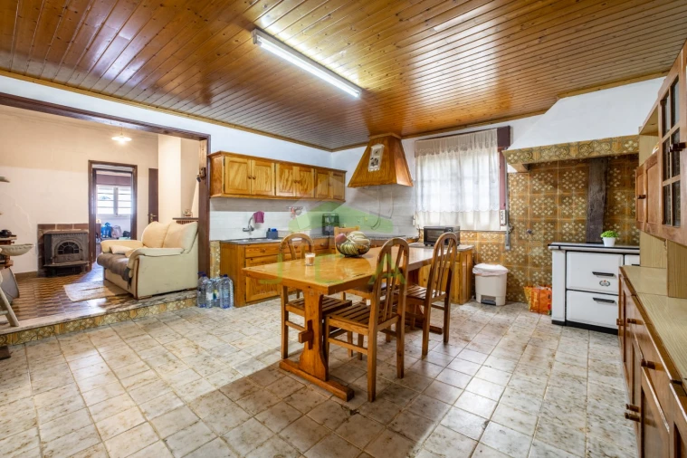 Moradia T3 para Venda em Leiria, Pousos, Barreira e Cortes Foto 6