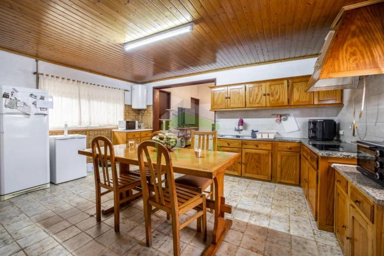 Moradia T3 para Venda em Leiria, Pousos, Barreira e Cortes Foto 7