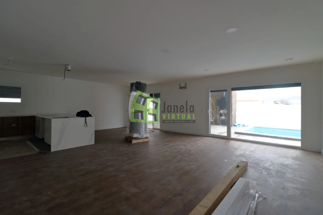 Moradia T3 para Venda em Azeitão (São Lourenço e São Simão) Foto 5