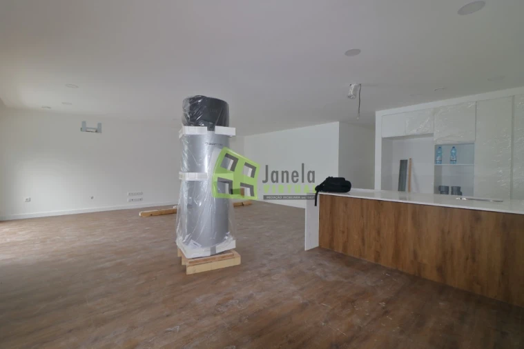 Moradia T3 para Venda em Azeitão (São Lourenço e São Simão) Foto 4