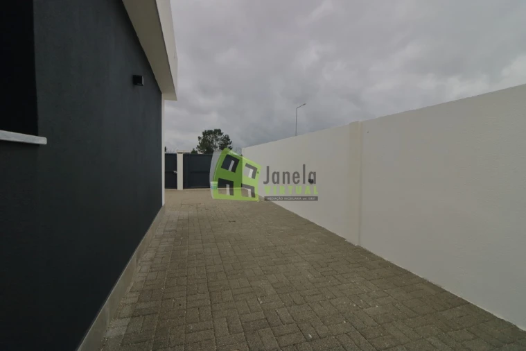 Moradia T3 para Venda em Azeitão (São Lourenço e São Simão) Foto 24