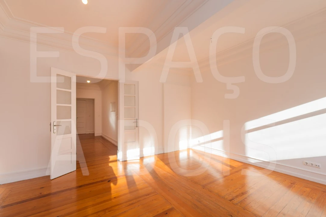 Apartamento T3 para Arrendamento em Estrela Foto 8