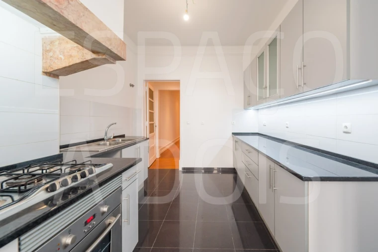 Apartamento T3 para Arrendamento em Estrela Foto 31