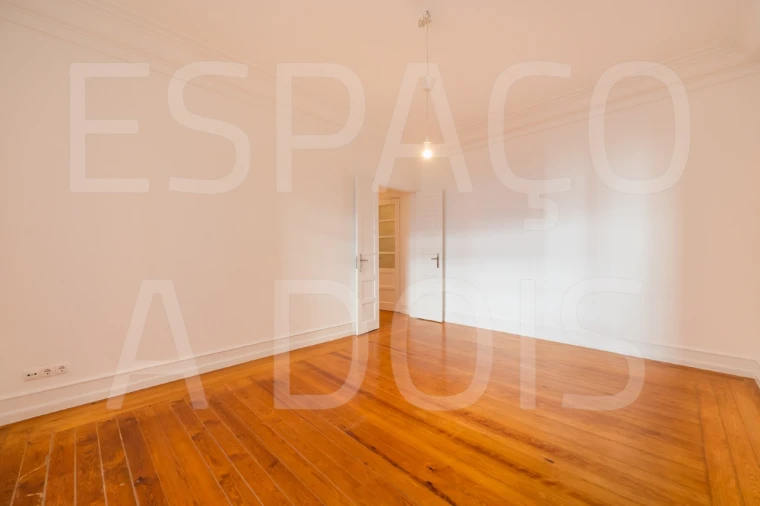 Apartamento T3 para Arrendamento em Estrela Foto 53