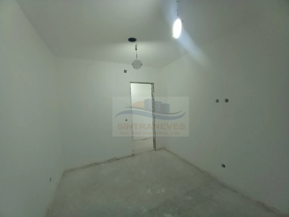 Apartamento T2 para Venda em Laranjeiro e Feijó Foto 7