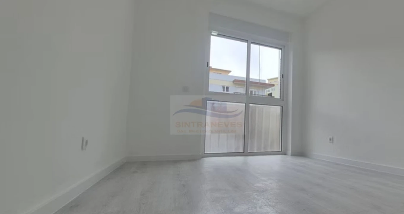 Apartamento T2 para Venda em Laranjeiro e Feijó Foto 21