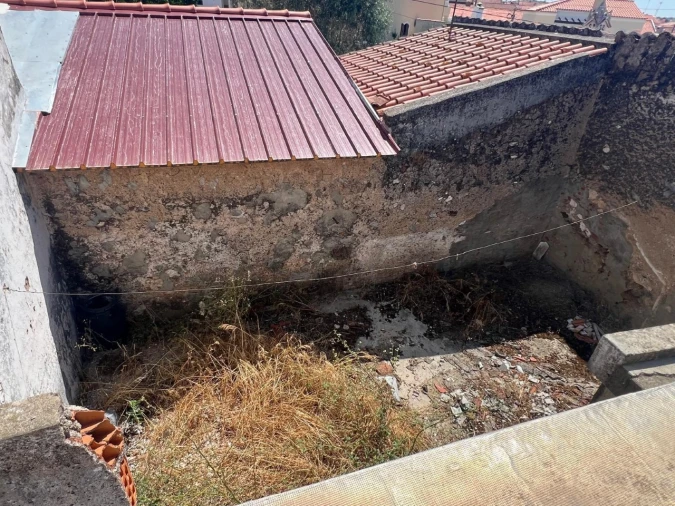 Moradia T3 para Venda em Bencatel Foto 6