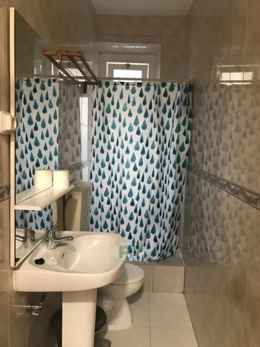 Quarto para Arrendamento em Arroios Foto 6