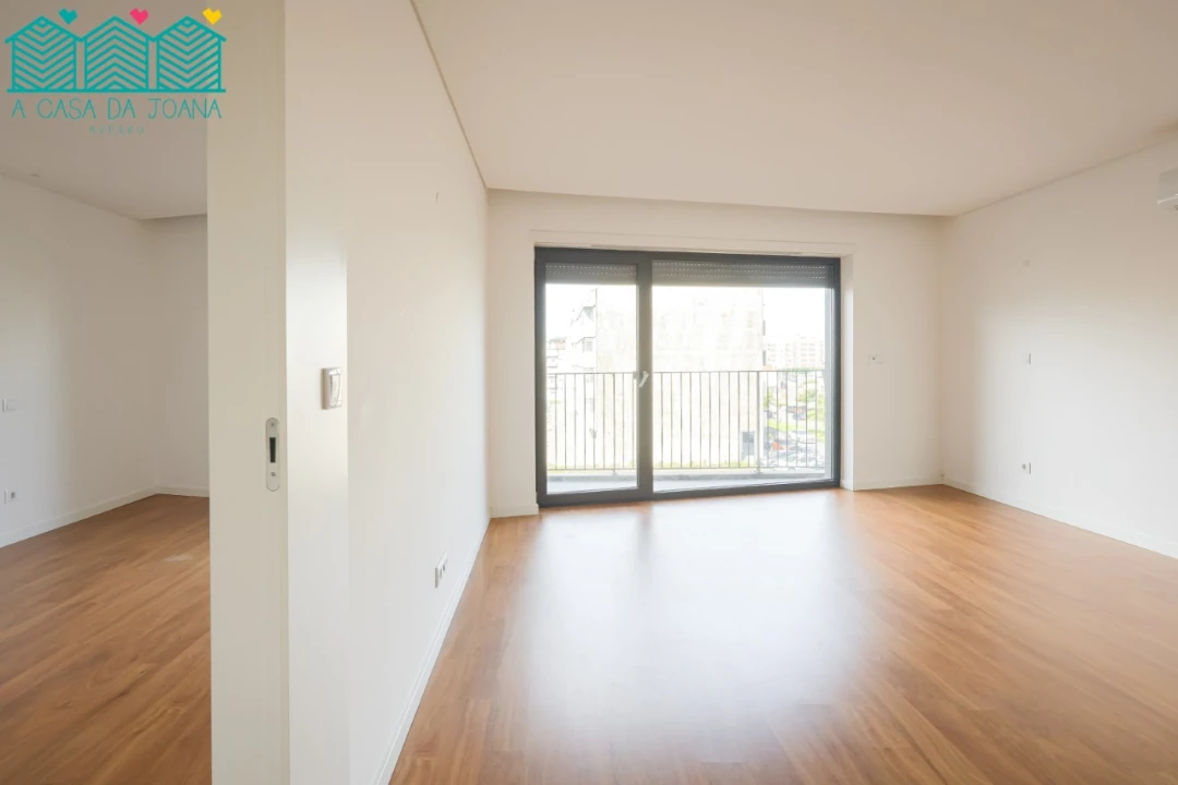 Apartamento T1 para Arrendamento em Glória e Vera Cruz Foto 9