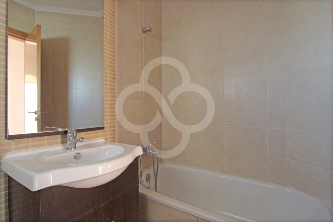 Quarto para Arrendamento em Penha de França Foto 4