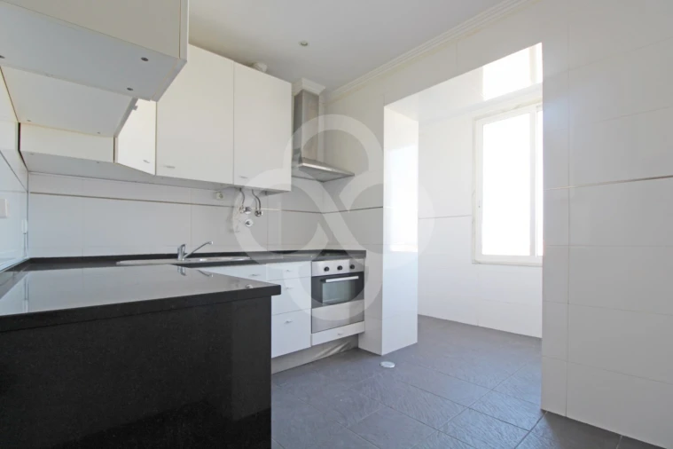 Quarto para Arrendamento em Penha de França Foto 5