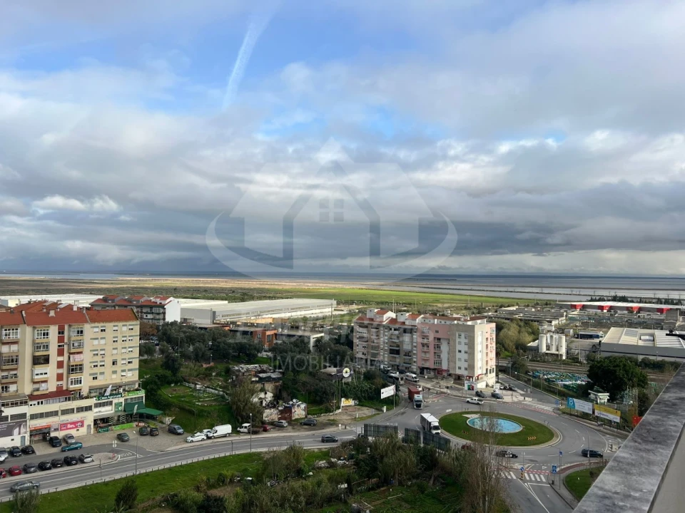 Escritório para Venda em Póvoa de Santa Iria e Forte da Casa Foto 9