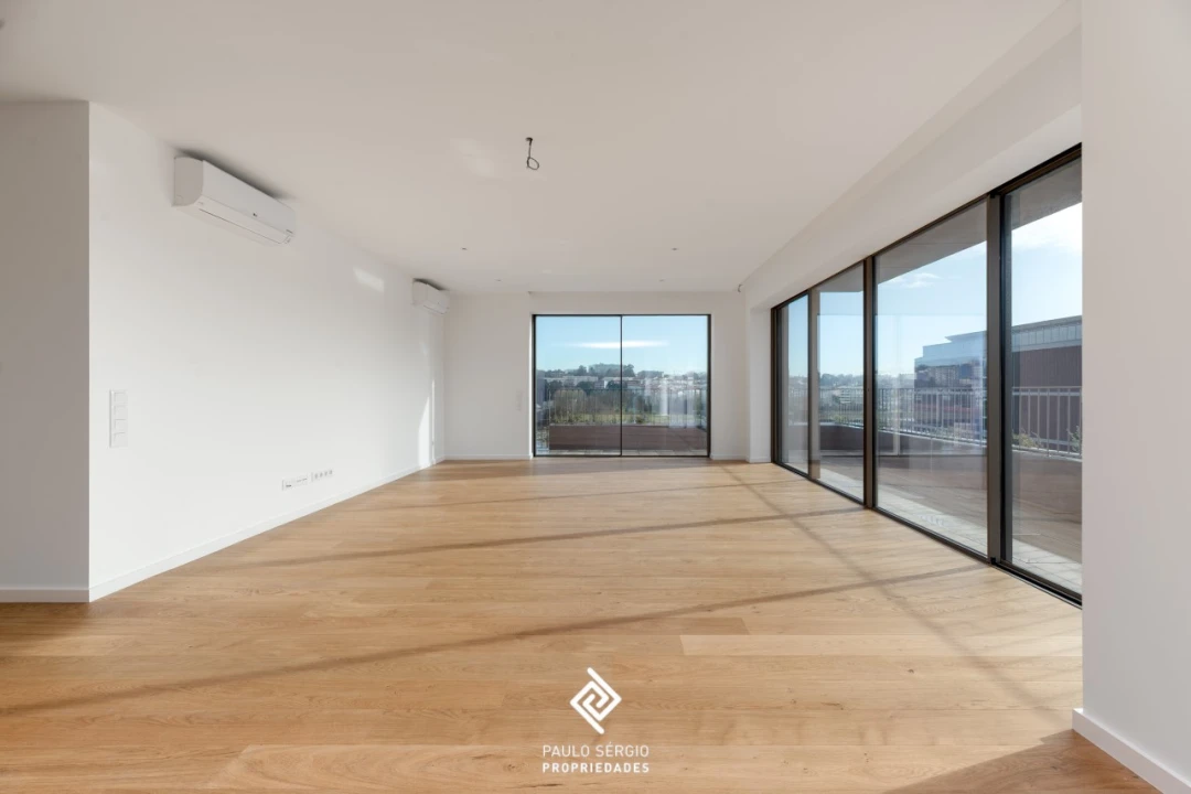 Apartamento T4 para Venda em Matosinhos e Leça da Palmeira Foto 2