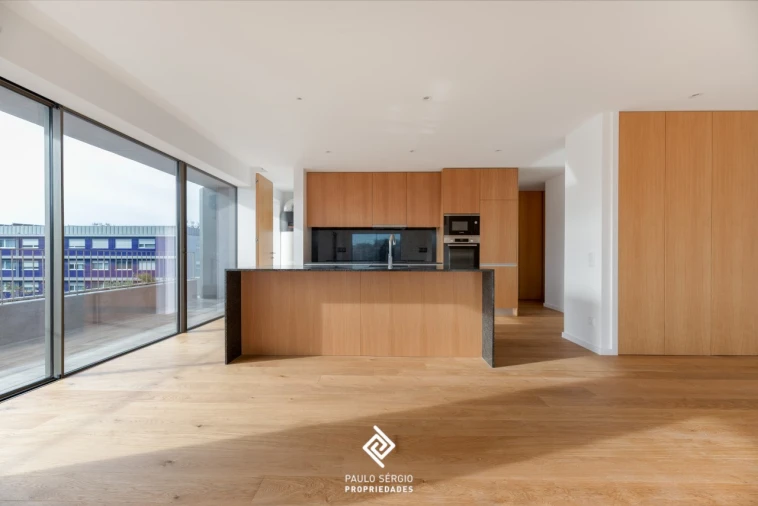 Apartamento T4 para Venda em Matosinhos e Leça da Palmeira Foto 3