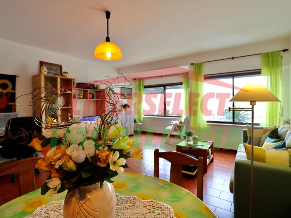 Apartamento T1 para Venda em A dos Cunhados e Maceira Foto 15