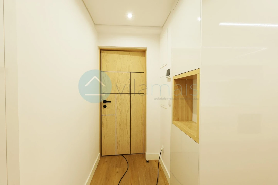 Apartamento para Venda em Cedofeita, Santo Ildefonso, Sé, Miragaia, São Nicolau e Vitória Foto 2