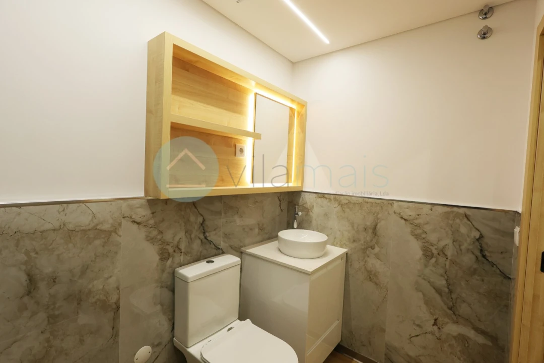 Apartamento para Venda em Cedofeita, Santo Ildefonso, Sé, Miragaia, São Nicolau e Vitória Foto 8