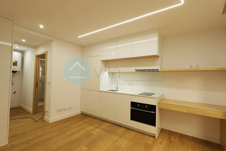 Apartamento para Venda em Cedofeita, Santo Ildefonso, Sé, Miragaia, São Nicolau e Vitória Foto 11