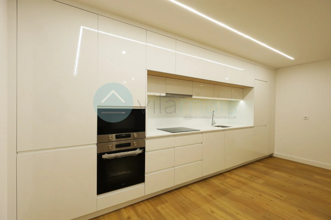 Apartamento para Venda em Cedofeita, Santo Ildefonso, Sé, Miragaia, São Nicolau e Vitória Foto 9