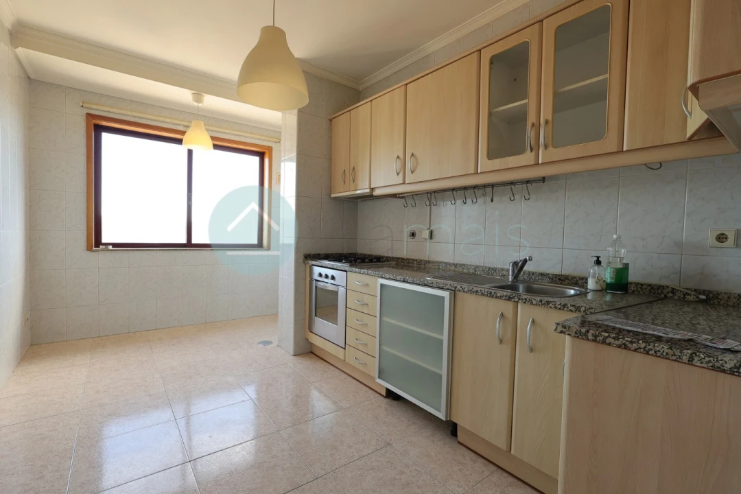 Apartamento T2 para Venda em Valongo Foto 9