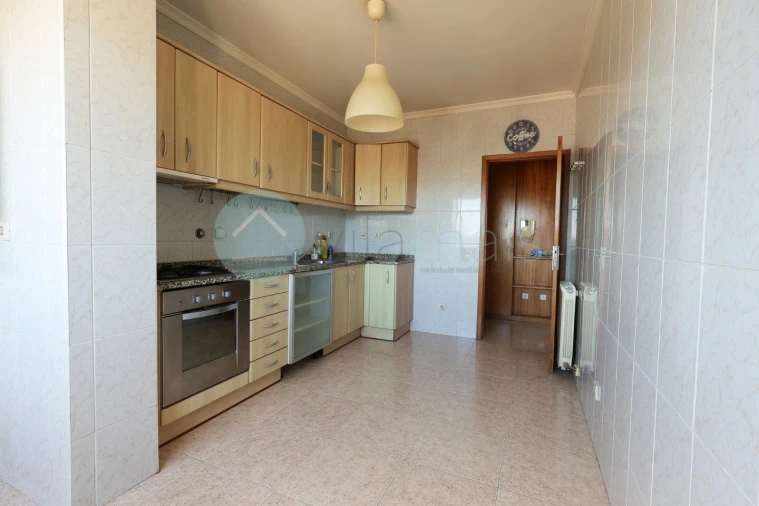 Apartamento T2 para Venda em Valongo Foto 3