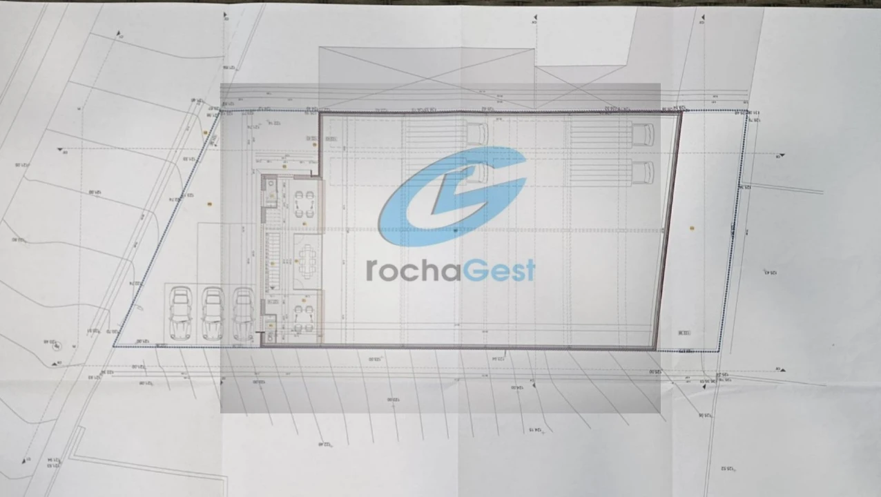 Armazém para Venda em Canelas Foto 12