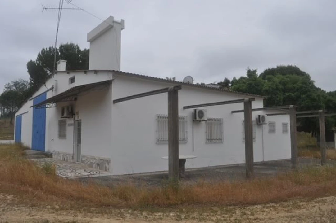Quinta para Venda em Foros de Arrão Foto 1