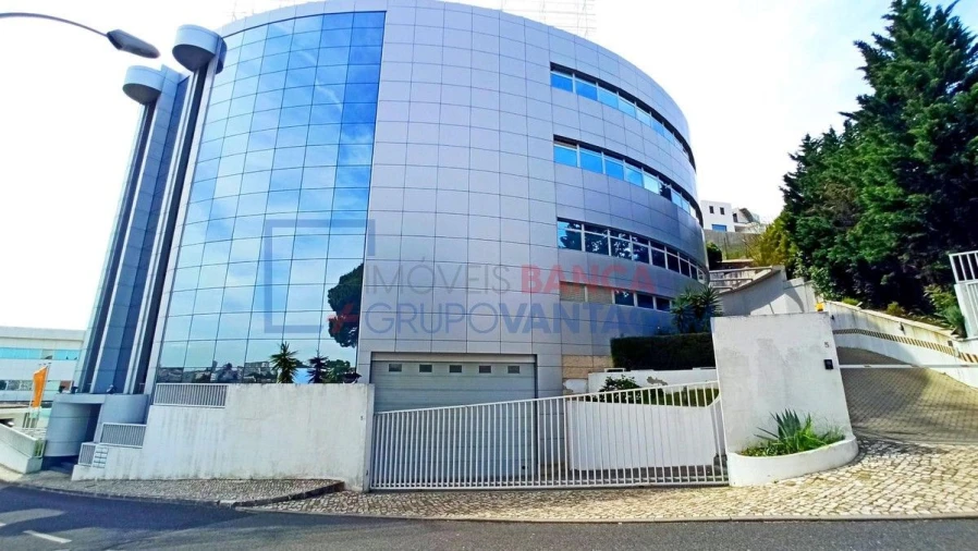 Prédio para Venda em Carnaxide e Queijas Foto 26