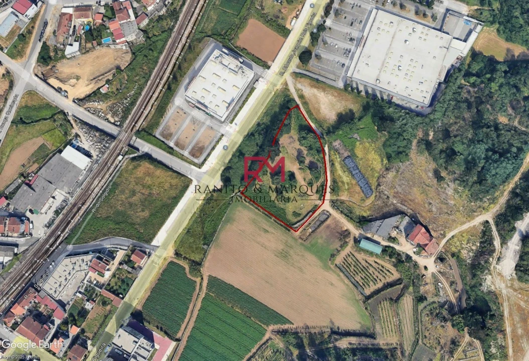 Terreno P/ Prédio para Venda em Valongo Foto 9