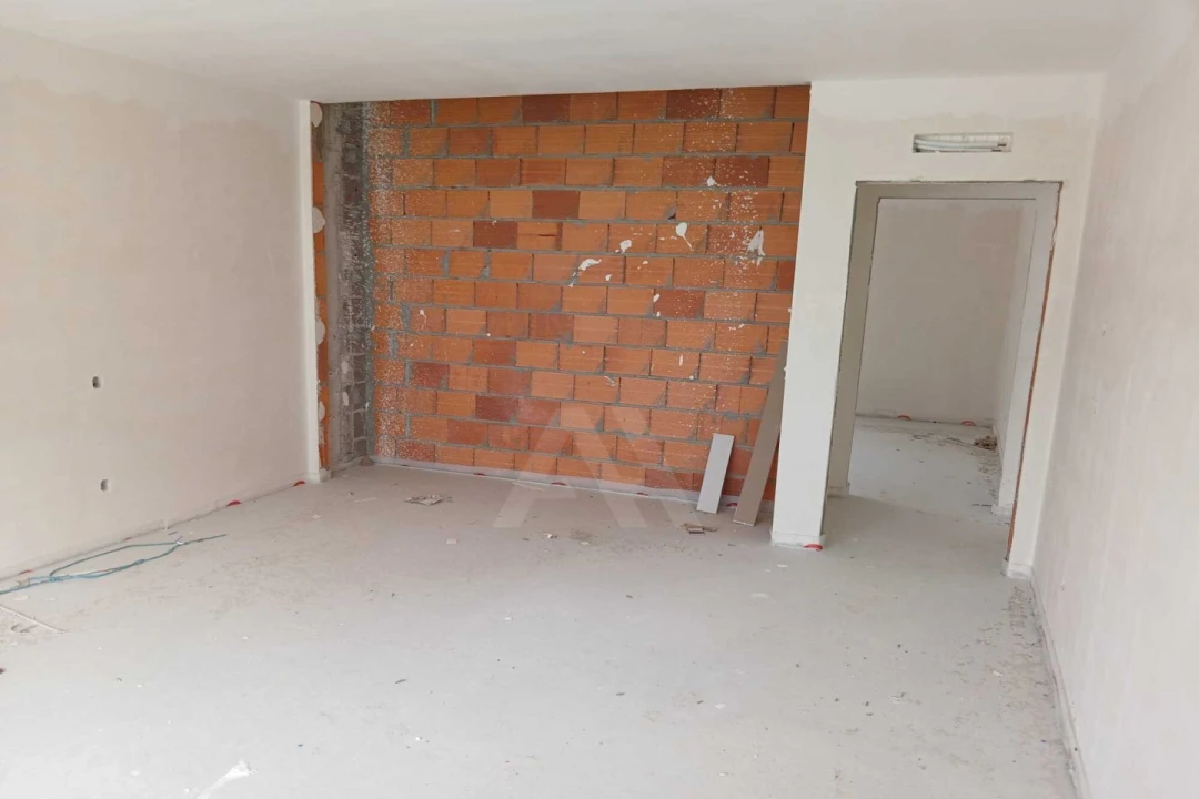 Moradia T4 para Venda em Leiria, Pousos, Barreira e Cortes Foto 6