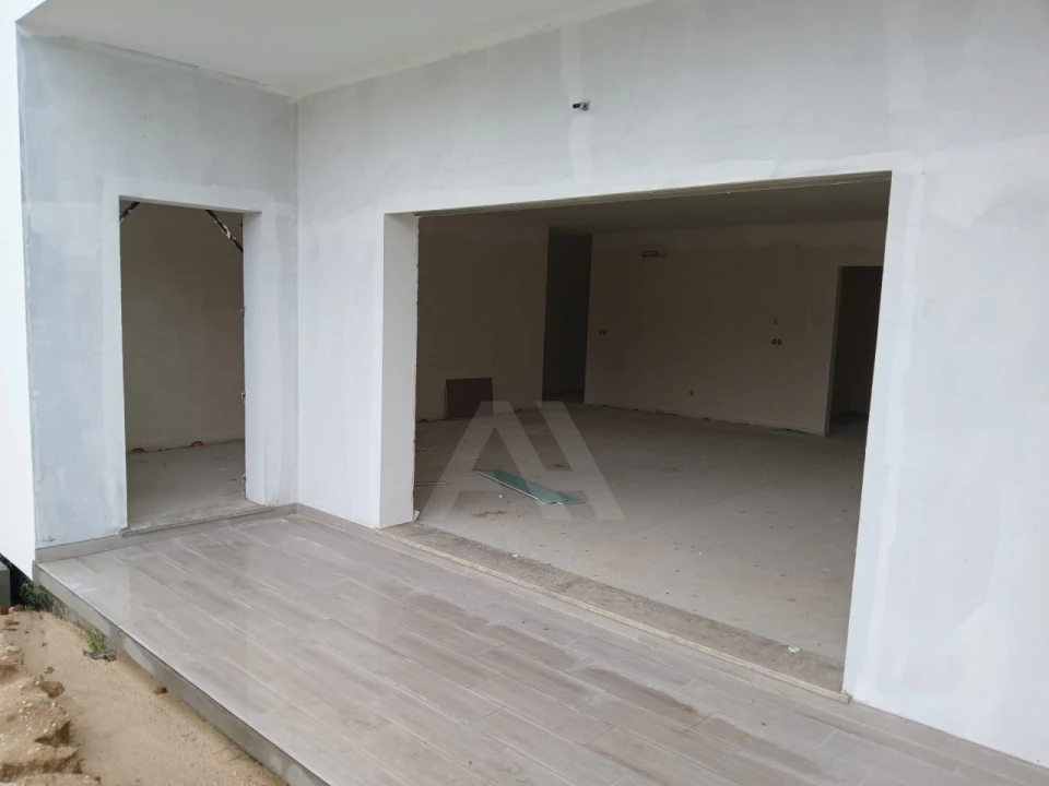 Moradia T4 para Venda em Leiria, Pousos, Barreira e Cortes Foto 13