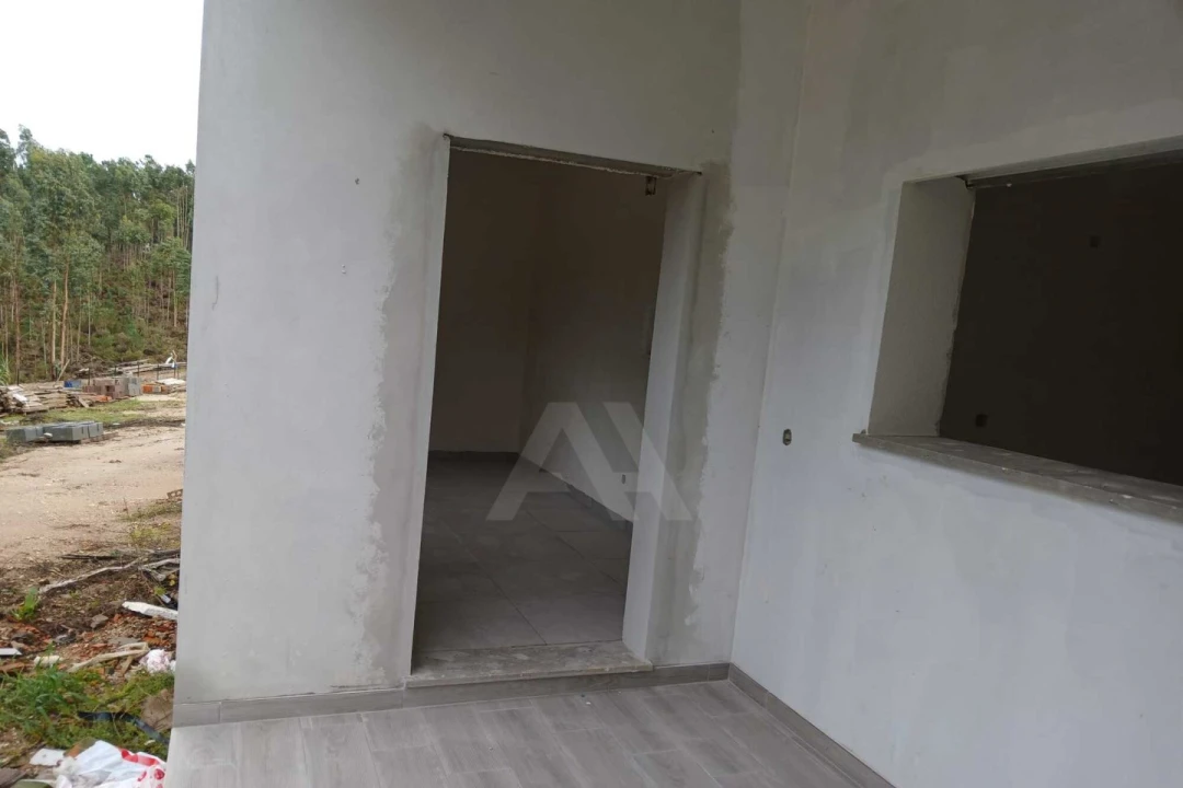 Moradia T4 para Venda em Leiria, Pousos, Barreira e Cortes Foto 14