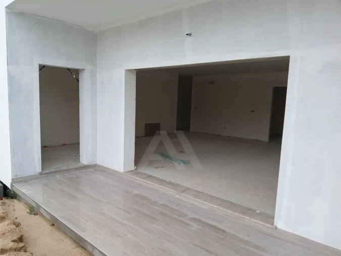 Moradia T4 para Venda em Leiria, Pousos, Barreira e Cortes Foto 13