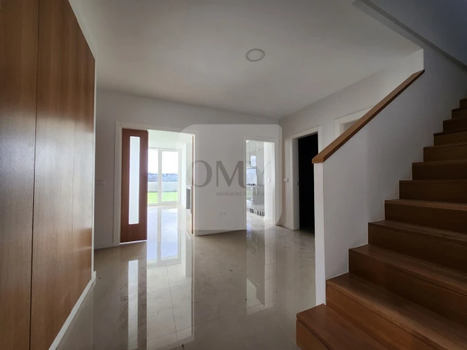 Prédio para Venda em Nossa Senhora da Conceição, São Pedro e São Dinis Foto 23