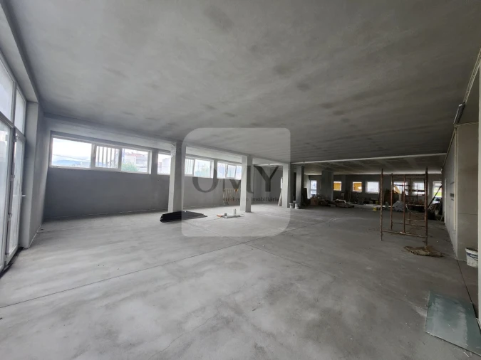 Prédio para Venda em Nossa Senhora da Conceição, São Pedro e São Dinis Foto 33