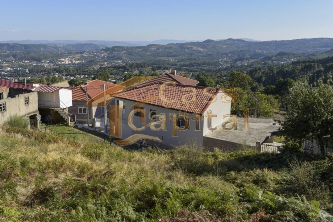 Moradia T3 para Venda em Lordelo Foto 11