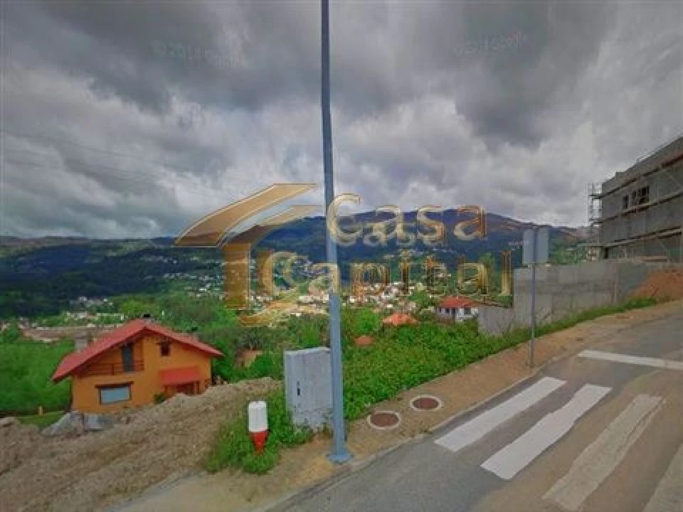 Terreno para Venda em Borbela e Lamas de Olo Foto 1