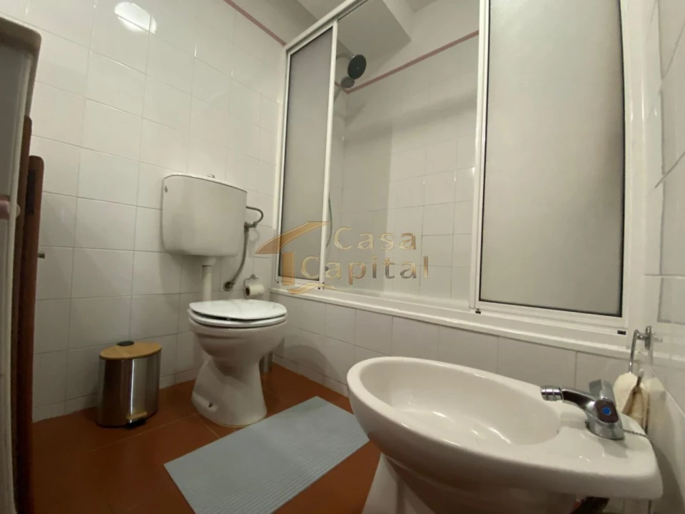 Apartamento T3 para Venda em Parada de Cunhos Foto 12