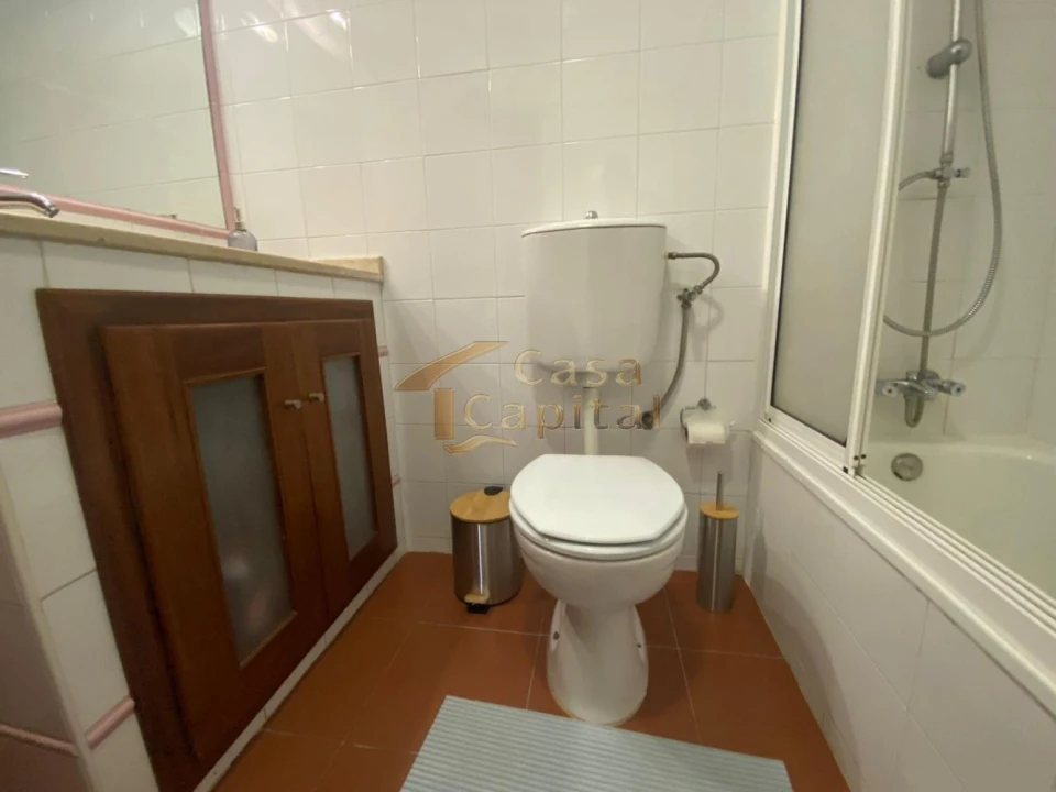 Apartamento T3 para Venda em Parada de Cunhos Foto 11