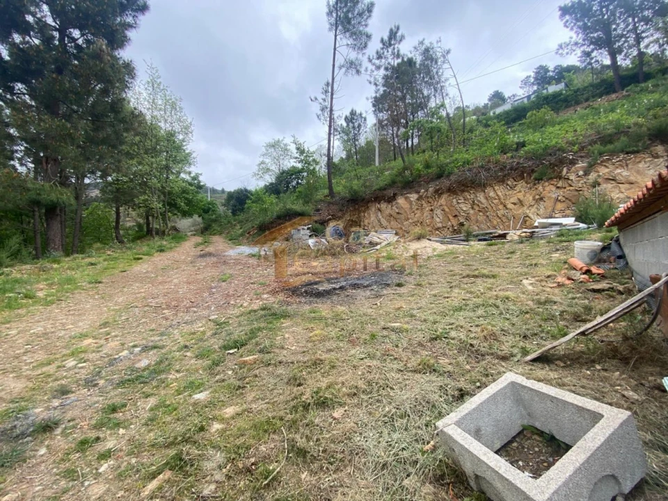 Moradia T2 para Venda em Torgueda Foto 48