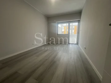 Apartamento T2 para Venda em Oeiras e São Julião da Barra, Paço de Arcos e Caxias