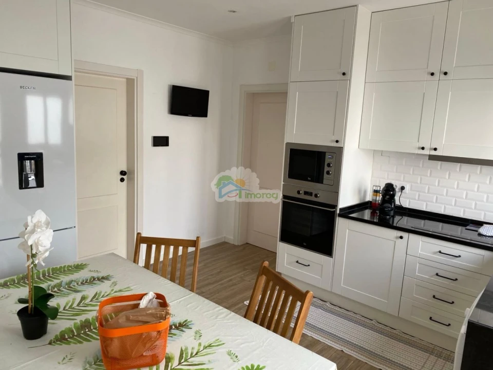 Moradia T2 para Venda em Campo e Campinho Foto 3