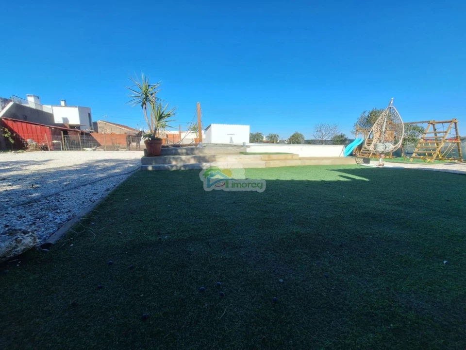 Moradia T2 para Venda em Campo e Campinho Foto 13