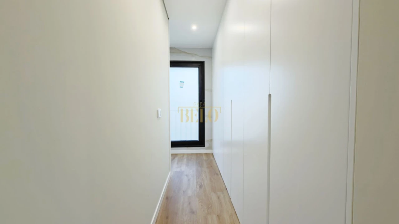 Moradia T3 para Venda em Nogueira e Silva Escura Foto 36