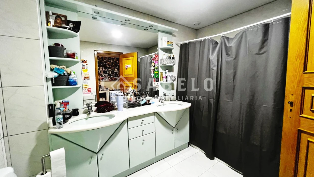 Apartamento T3 para Venda em Cidade da Maia Foto 43