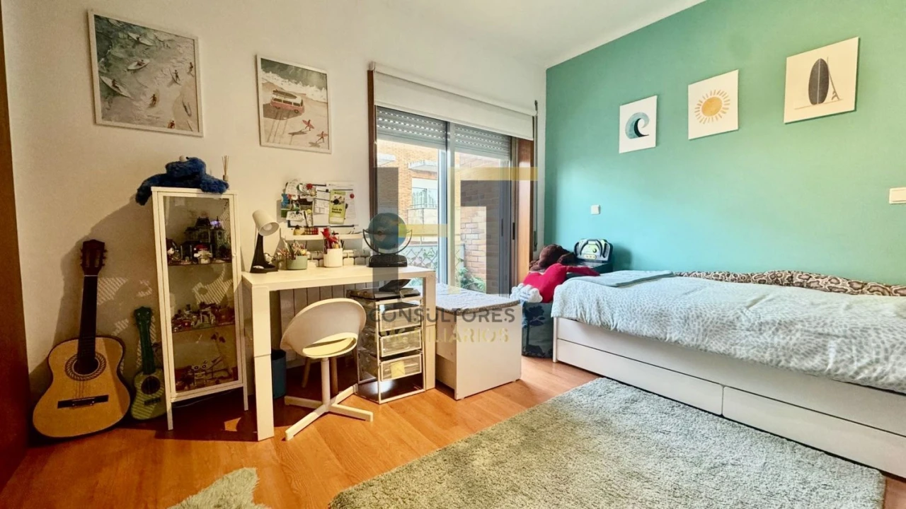 Apartamento T2 para Venda em Milheiros Foto 29