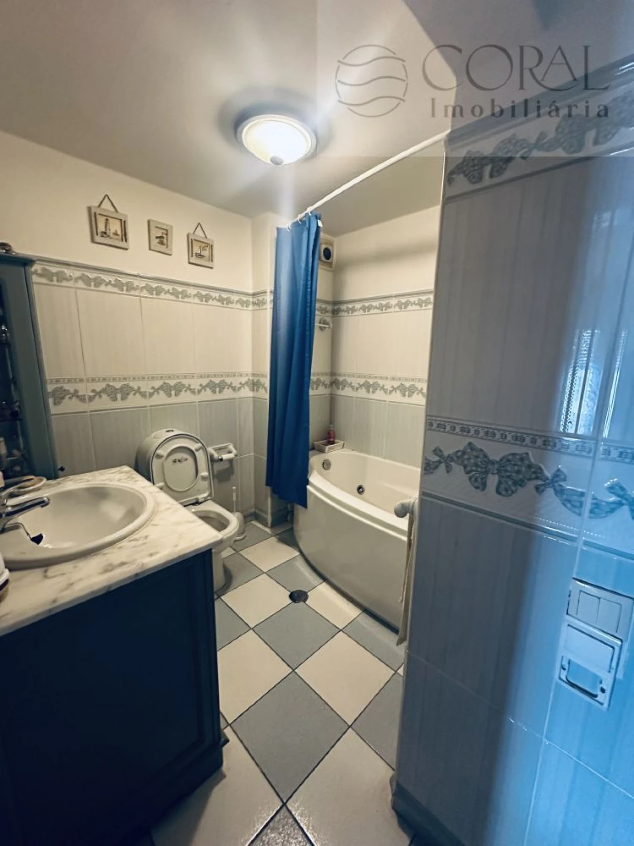 Apartamento T3 para Venda em Quelfes Foto 4