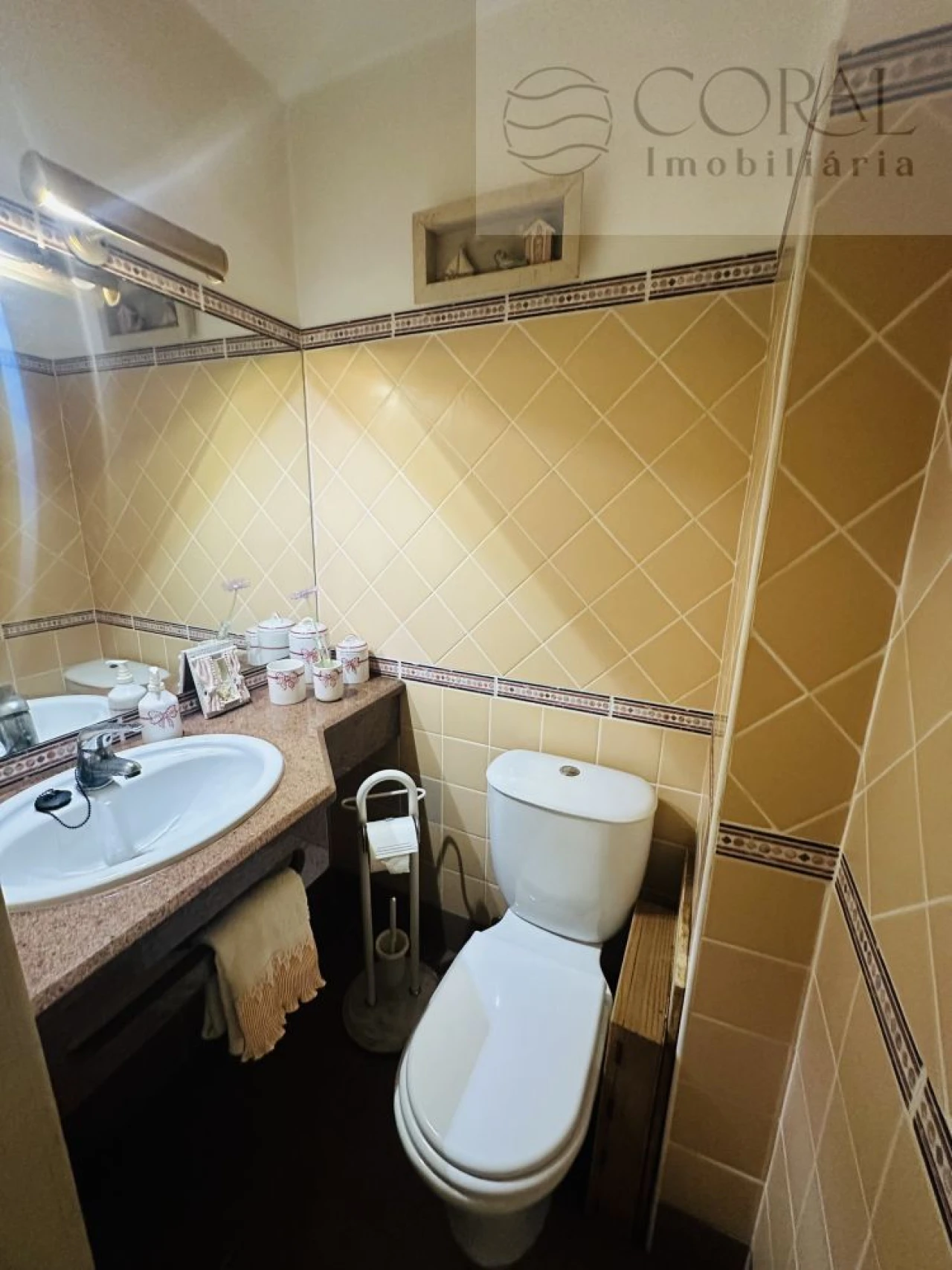 Apartamento T3 para Venda em Quelfes Foto 20